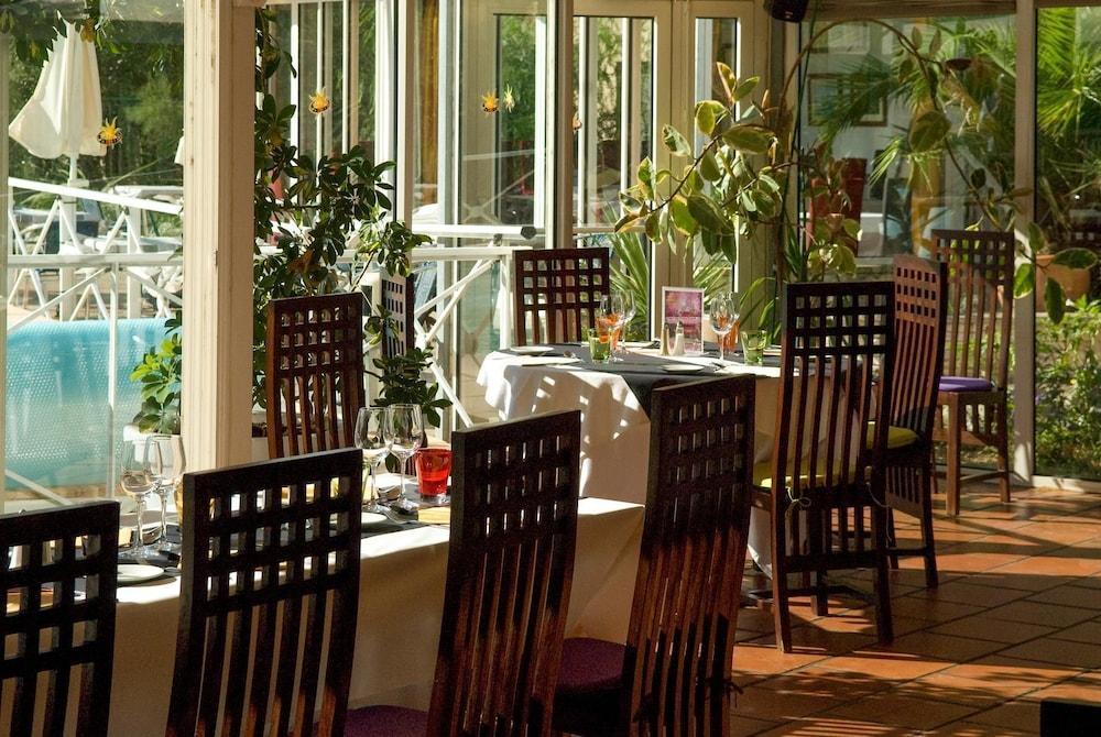 Hotel Le Phoebus Garden & Spa Gruissan Exterior photo